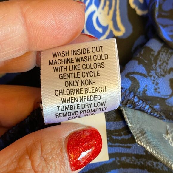 EUC DANA BUCHMAN Blue/Black Boho V-Neck Button Up Long Sleeve Blouse Size 6 - Picture 13 of 13